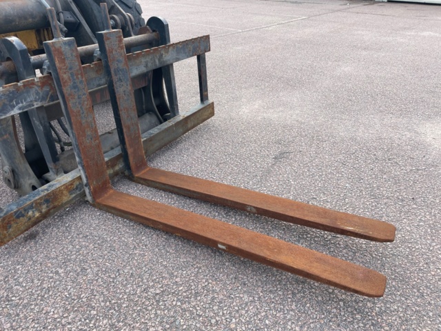 768183-48 Loader Volvo L70