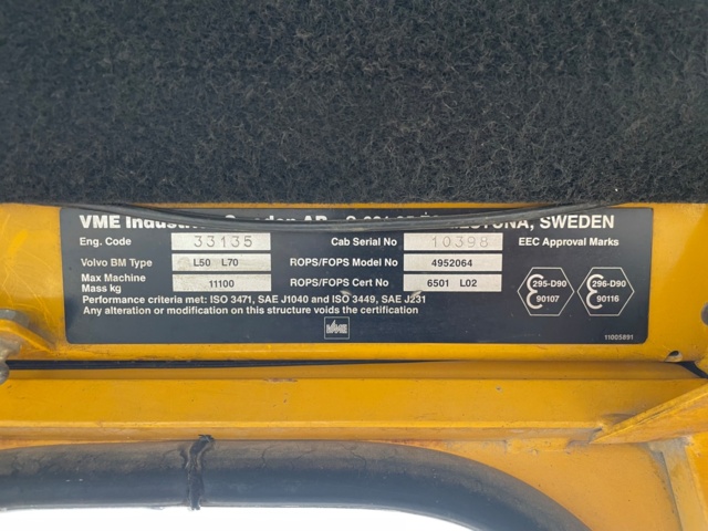 768183-63 Loader Volvo L70