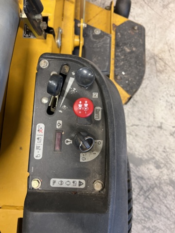 921274-9 Riding mower, Kohler Courage