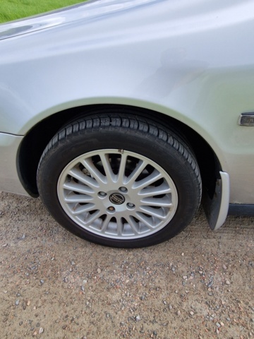 950732-8 Volvo V40 1.9 D -2004