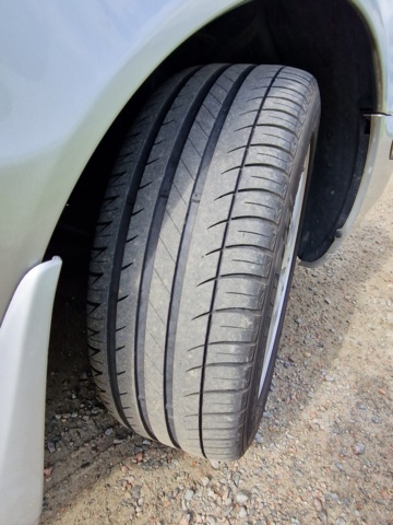 950732-12 Volvo V40 1.9 D -2004