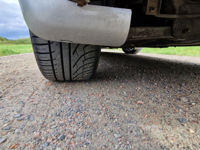 950732-14 Volvo V40 1.9 D -2004