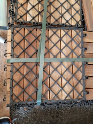 950733-3 Wooden pallet, 30x30 cm - approx. 20 sqm