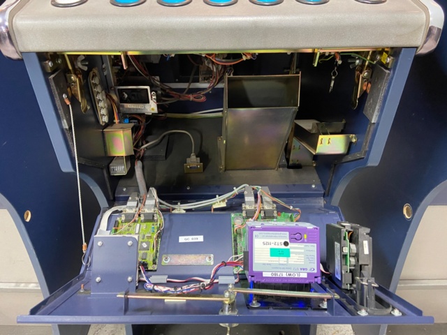 946428-6 Amatic Game Computer