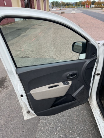 917473-28 Dacia Dokker Express 1.5 dCi - 2015