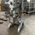 686762-1 Hobart mixing machine 40 liters. Including hook, wing, whisk