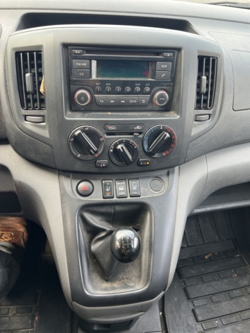 917476-33 Nissan NV200 Van 1.5 dCi -2012