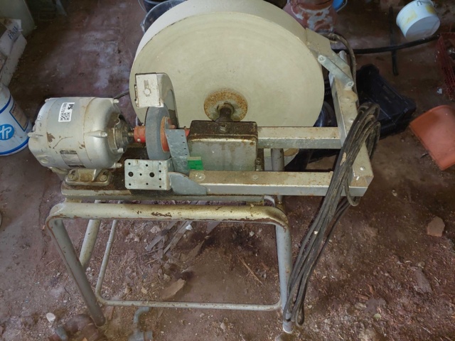 880770-6 Combi sander Sandstone and emery