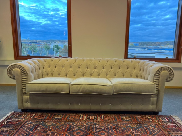 950829-2 Sofa Chesterfield 3-seater