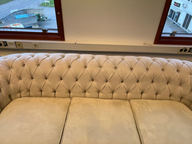 950829-4 Sofa Chesterfield 3-seater