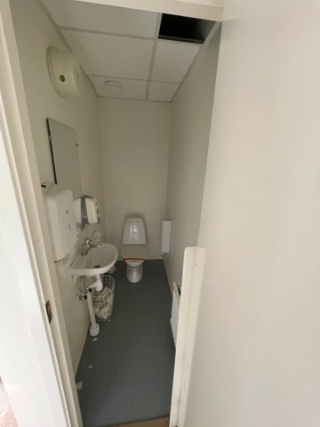 906970-25 20 husmoduler - fd. förskola t.o.m 2021, totalt ca 850 m2 i två plan
