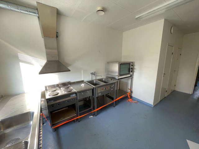 906970-34 20 husmoduler - fd. förskola t.o.m 2021, totalt ca 850 m2 i två plan