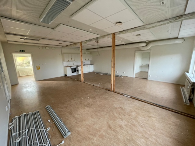 906970-50 20 husmoduler - fd. förskola t.o.m 2021, totalt ca 850 m2 i två plan