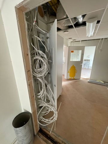 906970-61 20 husmoduler - fd. förskola t.o.m 2021, totalt ca 850 m2 i två plan