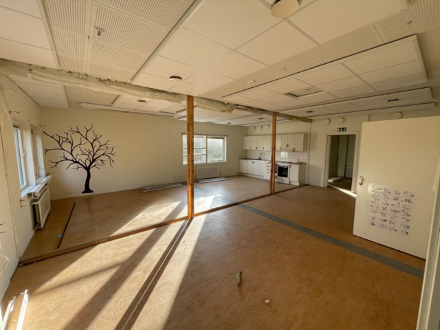 906970-66 20 husmoduler - fd. förskola t.o.m 2021, totalt ca 850 m2 i två plan