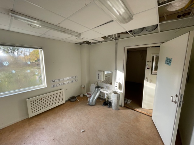 906970-68 20 husmoduler - fd. förskola t.o.m 2021, totalt ca 850 m2 i två plan