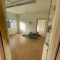 906970-75 20 husmoduler - fd. förskola t.o.m 2021, totalt ca 850 m2 i två plan