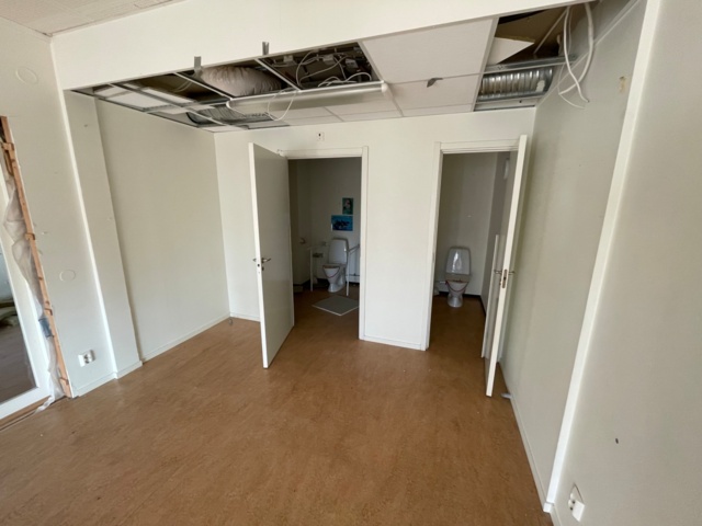 906970-82 20 husmoduler - fd. förskola t.o.m 2021, totalt ca 850 m2 i två plan