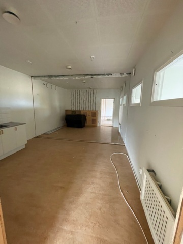 906970-92 20 husmoduler - fd. förskola t.o.m 2021, totalt ca 850 m2 i två plan