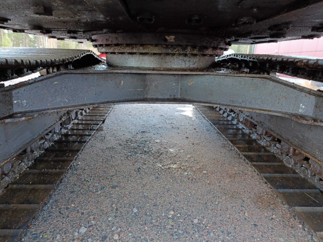 928435-17 Crawler excavator Volvo EC140BLC -2007