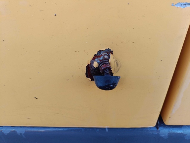 928435-33 Crawler excavator Volvo EC140BLC -2007