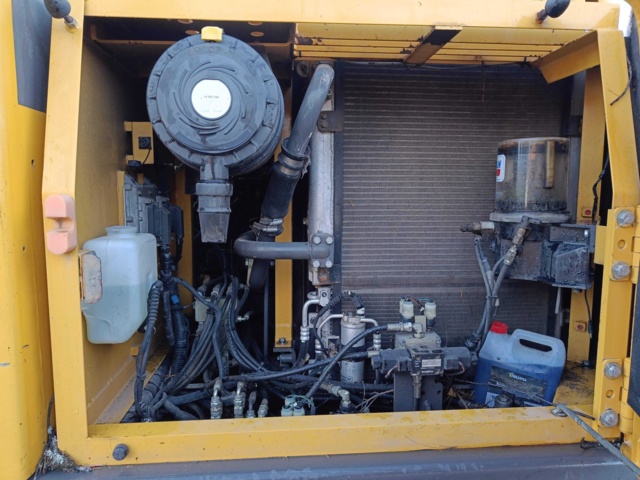 928435-35 Crawler excavator Volvo EC140BLC -2007