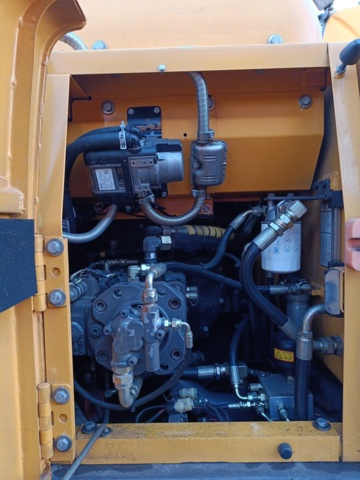 928435-49 Crawler excavator Volvo EC140BLC -2007