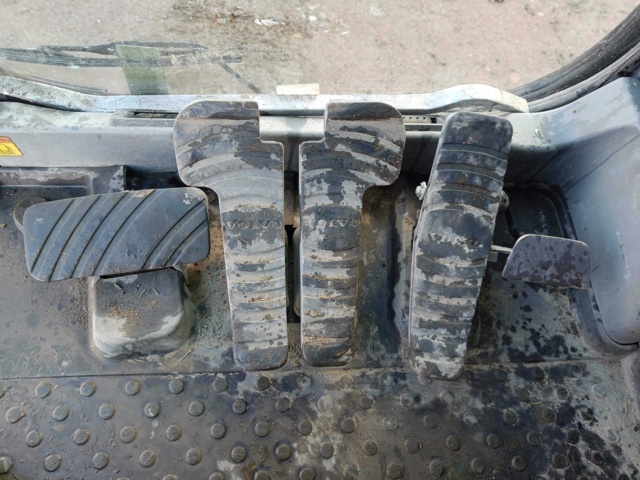 928435-92 Crawler excavator Volvo EC140BLC -2007