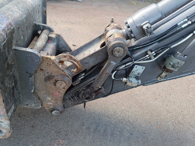 928435-110 Crawler excavator Volvo EC140BLC -2007