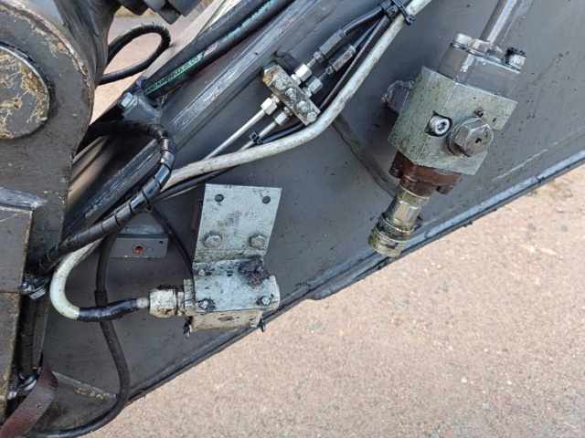 928435-112 Crawler excavator Volvo EC140BLC -2007