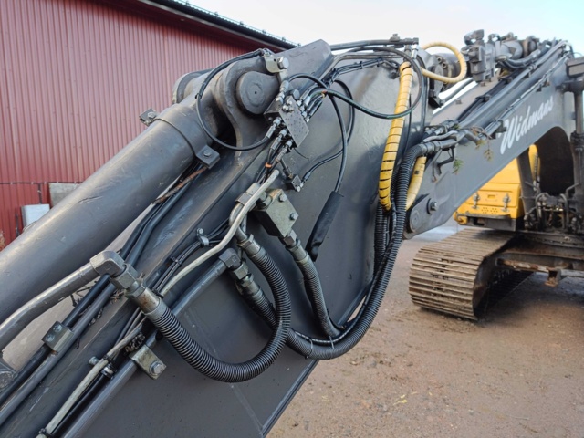 928435-113 Crawler excavator Volvo EC140BLC -2007