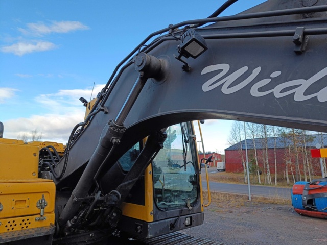 928435-117 Crawler excavator Volvo EC140BLC -2007