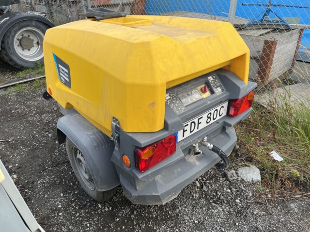 802672-8 Atlas Copco Compressor wagon XAS48 Reg.nr: FDF80C