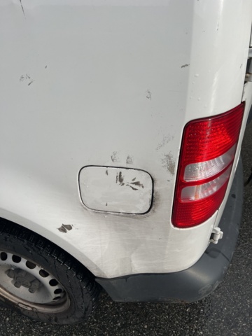 917478-13 Volkswagen Caddy Van 1.6 TDI -2014