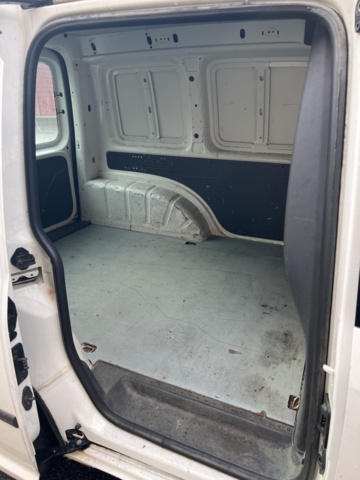 917478-19 Volkswagen Caddy Van 1.6 TDI -2014