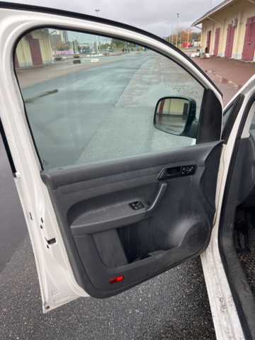 917478-20 Volkswagen Caddy Van 1.6 TDI -2014