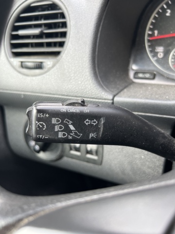 917478-28 Volkswagen Caddy Van 1.6 TDI -2014