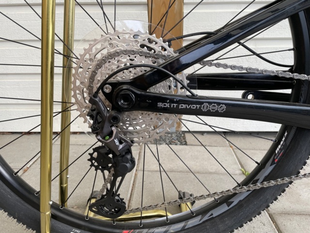 768191-3 Mountain bike BH bikes Lynx Race Carbon RC 6.0 2021 - Large