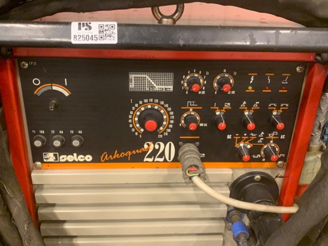 825045-3 Welding Selco Arkoguard 220