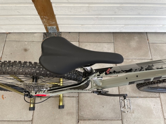 768192-3 Mountain bike BH bikes Spike 2.5 2022 - Small