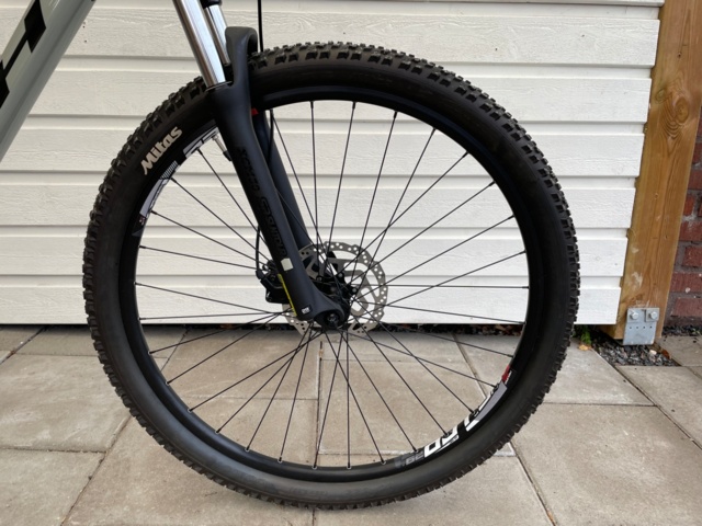 768192-11 Mountain bike BH bikes Spike 2.5 2022 - Small