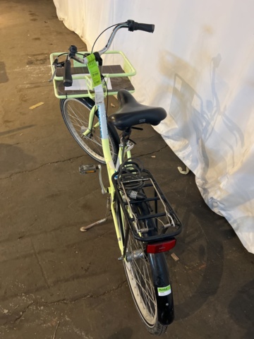 945947-2 Monark-cykel med fraktkorg