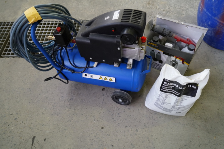 934091-1 Compressor Biltema with accessories