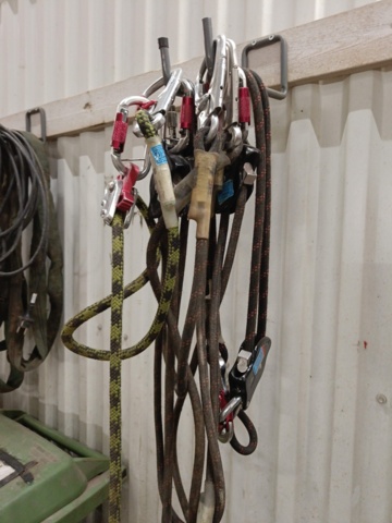 928525-7 Lifting harnesses and accessories