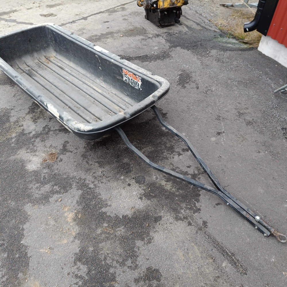 928542-1 Snowmobile and work platform