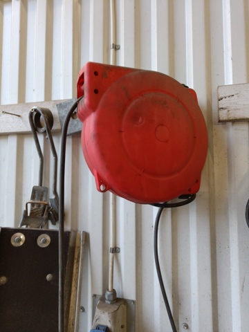 928544-1 Two wall-mounted cable winches