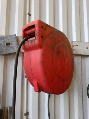 928544-2 Two wall-mounted cable winches