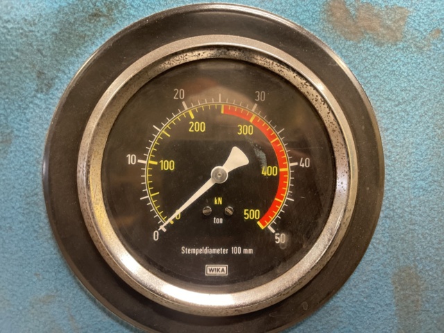 768410-8 Press Stenhøj 25 tons - 1986