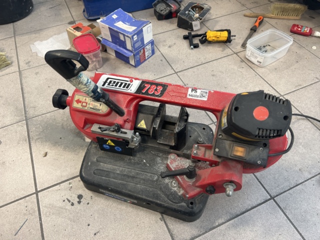 946008-1 Metallbandsåg Femi 783