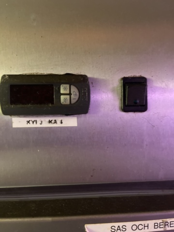 868814-5 Restaurant fridge